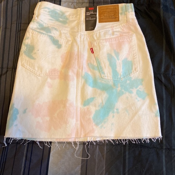 Levi’s tie dye high rise jean Great Summer  skirt size 25 - Picture 5 of 6